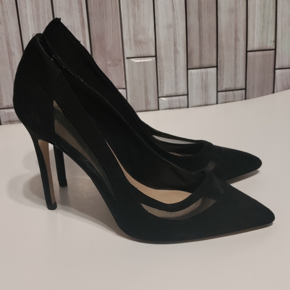 Black pumps - Picture 5 of 8